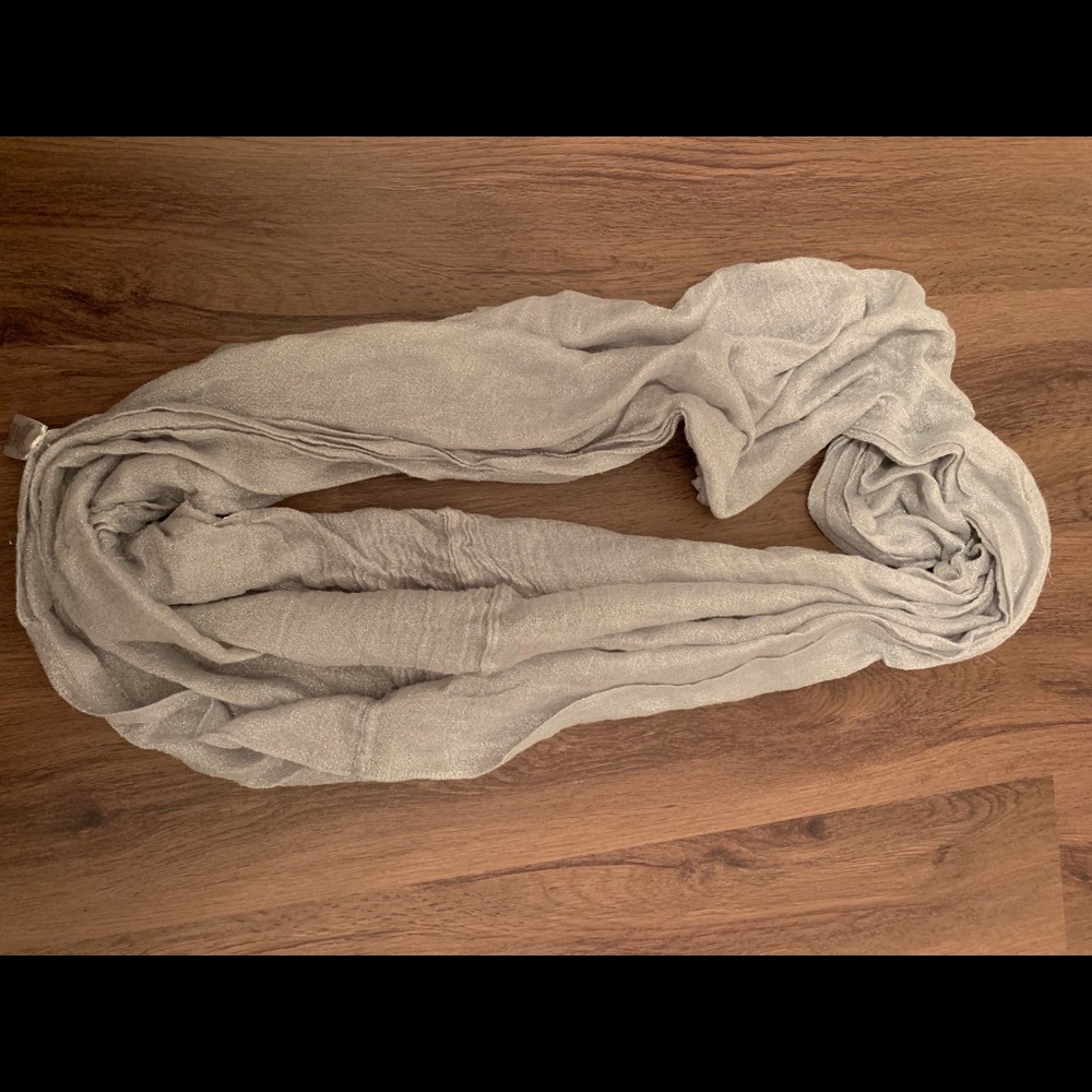 Thick silver infinity scarf